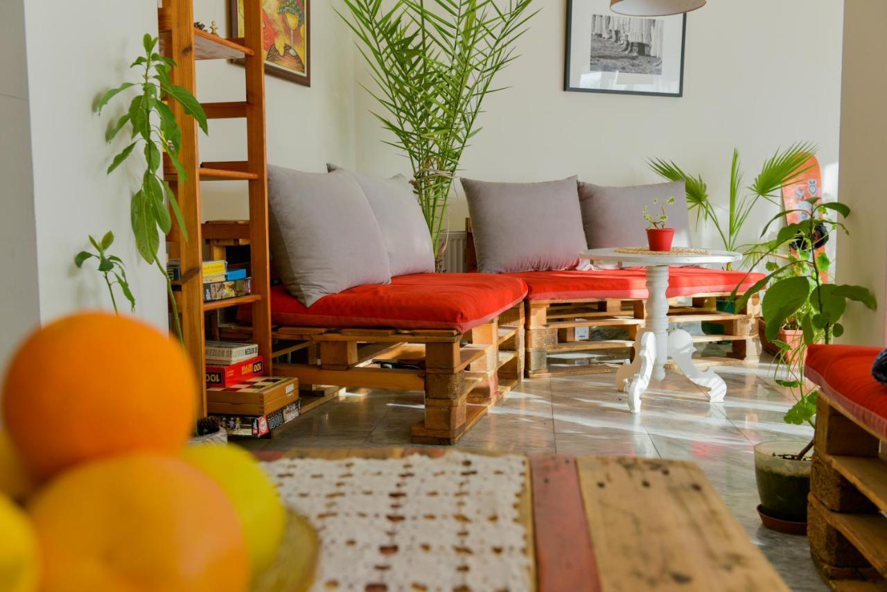 Villa "Forest Way" Pirdop ภายนอก รูปภาพ