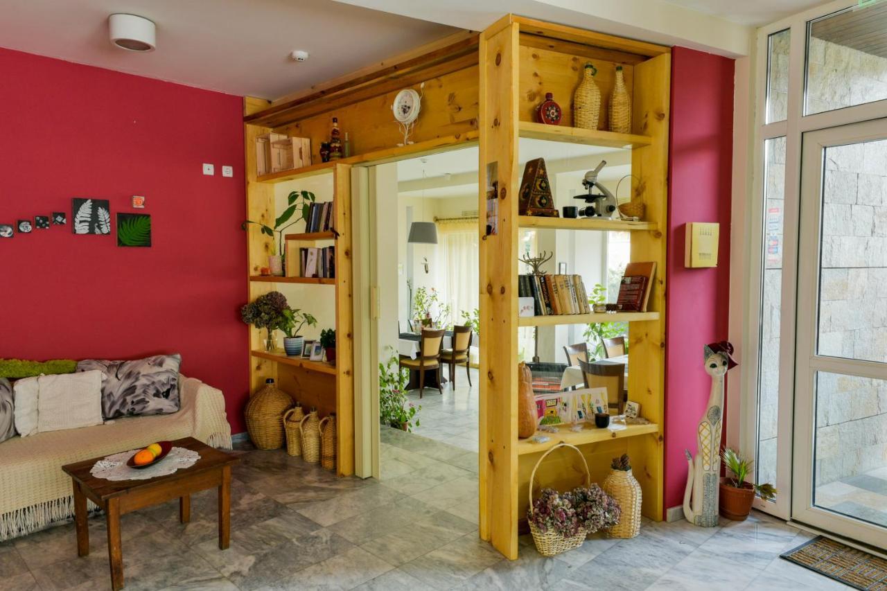 Villa "Forest Way" Pirdop ภายนอก รูปภาพ