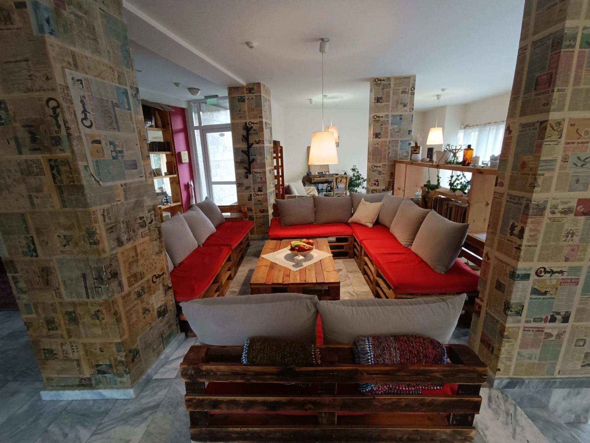 Villa "Forest Way" Pirdop ภายนอก รูปภาพ