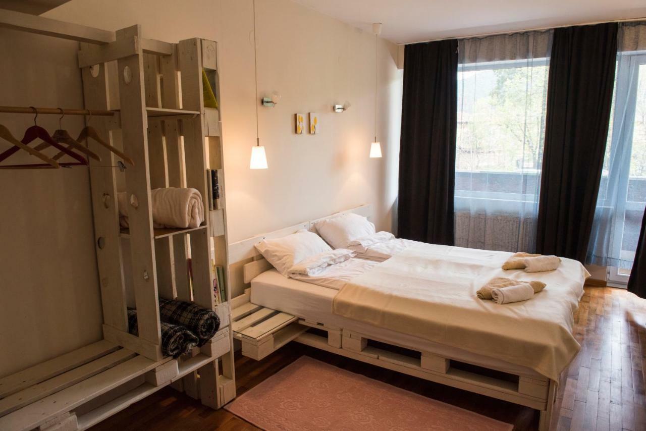 Villa "Forest Way" Pirdop ภายนอก รูปภาพ
