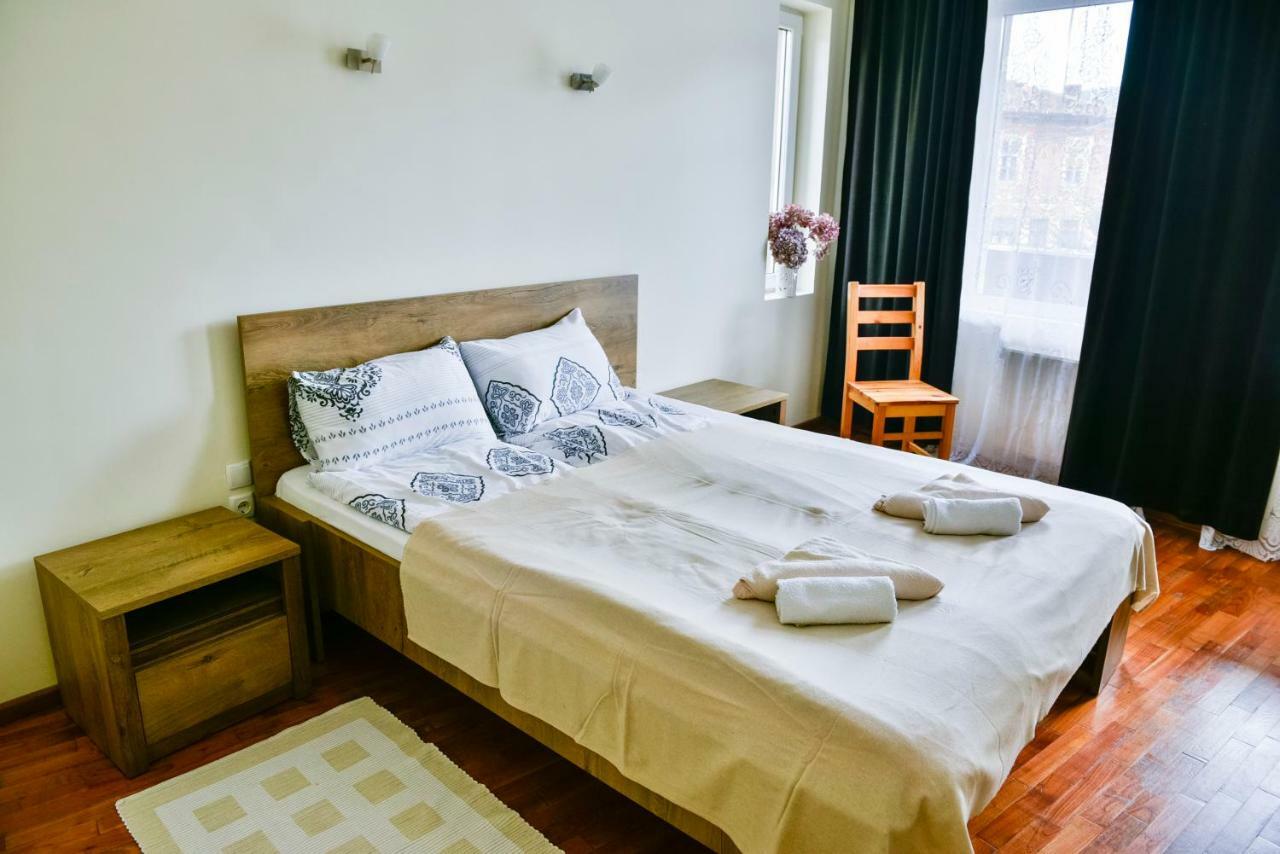 Villa "Forest Way" Pirdop ภายนอก รูปภาพ